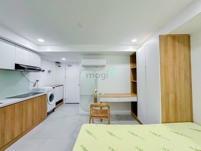 Hình ảnh Căn Hộ Dịch Vụ Studio Ban Công Full Nội Thất Khu Trung Sơn Quận 7