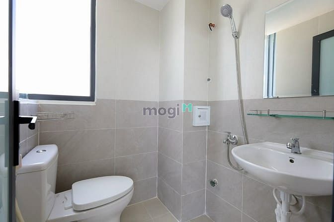 Hình ảnh Studio giá rẻ cho sinh viên Lâm Văn Bền, gác cao đứng ko chạm đầu