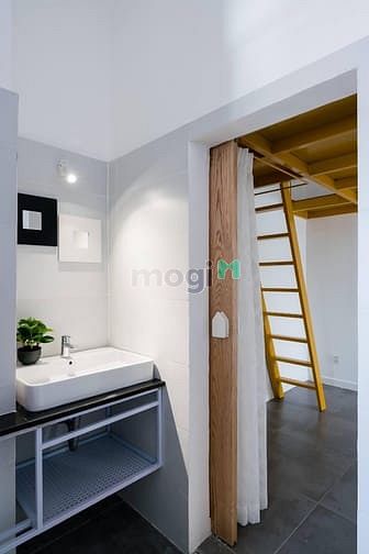 Hình ảnh Q10 - CHDV - Kinh doanh tốt- Nhà mới đẹp.