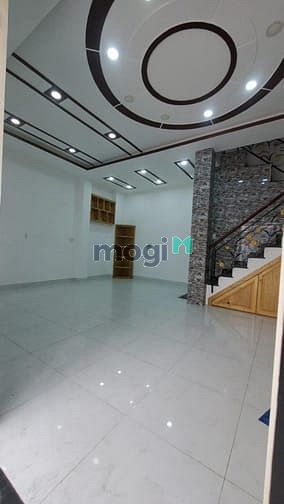 Hình ảnh Cho thuê Phan Đăng Lưu DTSD 154m2- 4PN p1 Phú Nhuận.