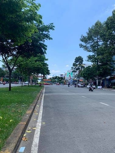 Hình ảnh Bán đất MT đường Vành Đai Trong, khu tên lửa, 5.3 x 20m, giá 22 tỷ