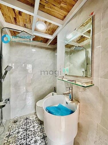 Hình ảnh CHDV duplex ban công 28m2 full NT thang máy hầm xe ngay Bùi Đình Túy
