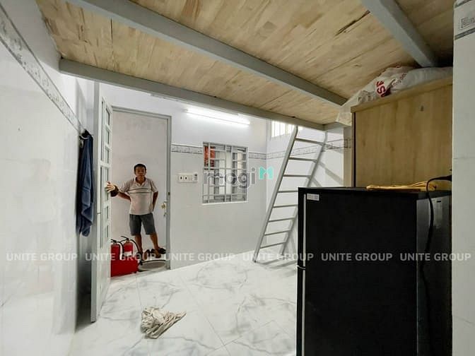 Hình ảnh Studio giá rẻ cho sinh viên đường số 1, gác cao đứng ko chạm đầu, 2