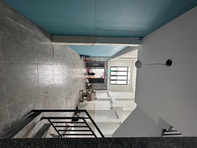 Hình ảnh Mặt tiền tên lửa, 110m2, 6 tầng, thang máy, SHR Kinh doanh đỉnh.