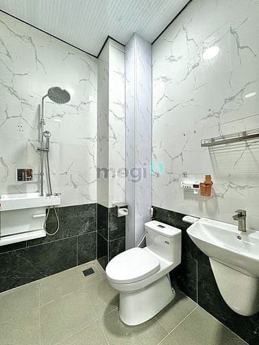 Hình ảnh Phòng Studio Cửa sổ/Bancol Thoại Ngọc Hầu, Phú Thạnh, Q. Tân Phú