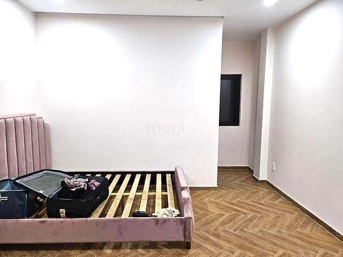 Hình ảnh Nhà 2Mt HXT 8m, 73m2, 3 Tầng ST, Full nội thất.