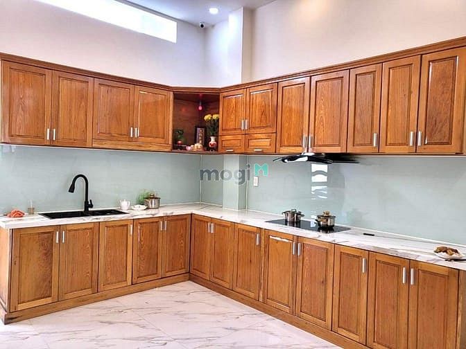 Hình ảnh Nhà 2Mt HXT 8m, 73m2, 3 Tầng ST, Full nội thất.