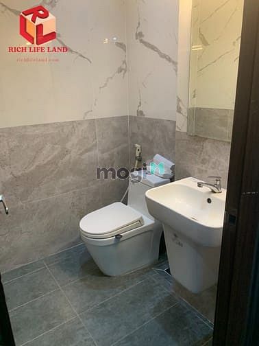 Hình ảnh Văn phòng cho thuê tại Sarina, 30 TRIỆU - 80m2!
