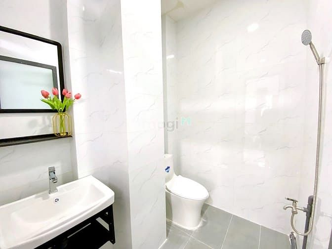 Hình ảnh Căn Hộ Dịch Vụ đường Đất Thánh Tân Bình, Phòng mới 100% giá tốt