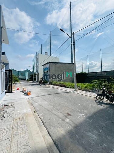 Hình ảnh Kẹt tiền 54m2 đất full thổ cư Trần Văn Giàu Bình Tân giá chỉ 2.8 tỷ