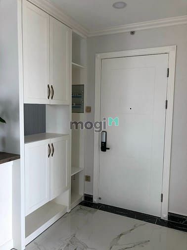 Hình ảnh Bán căn Góc lầu trung, 3PN 3WC nội thất cao cấp,chung cư Valeo Đầm Sen