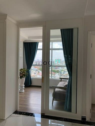 Hình ảnh Bán căn Góc lầu trung, 3PN 3WC nội thất cao cấp,chung cư Valeo Đầm Sen