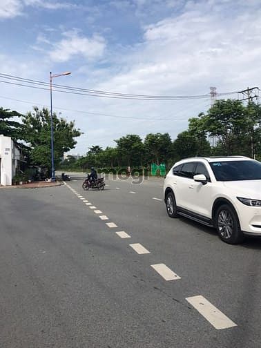 Hình ảnh Cho thuê kho đg Nam Hòa, P.Phước Long A. Có PCCC. 600m2. chỉ 40tr/th