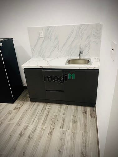 Hình ảnh Studio có bancol cửa sổ giá hạt dẻ tại Nguyễn Thuần Hiến Quận 4