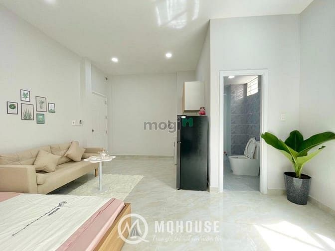 Hình ảnh 1PN tách bếp, studio cửa sổ trời máy giặt riêng, full NT mới 100%
