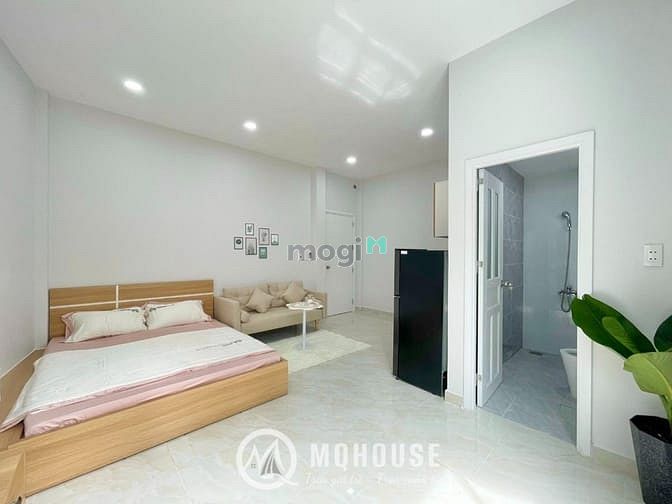 Hình ảnh 1PN tách bếp, studio cửa sổ trời máy giặt riêng, full NT mới 100%