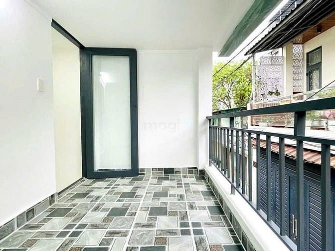 Hình ảnh Bán nhà 2 tầng đúc Trần Thị cờ Thới An 3.3 tỷ
