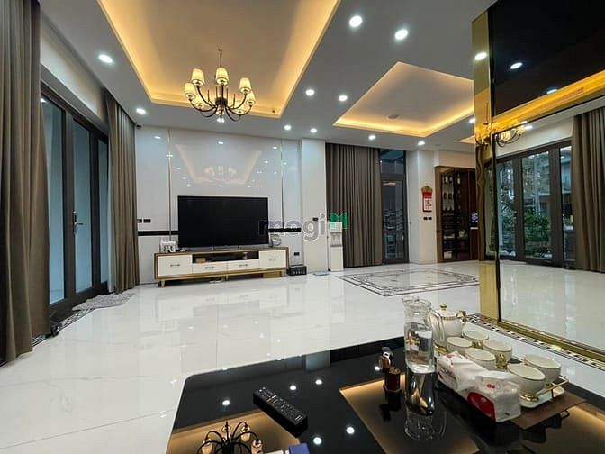 Hình ảnh Cho thuê biệt thự Trung Văn Olympia, 180m2, 4 tầng, thang máy