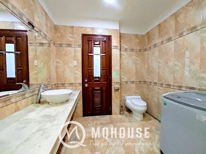 Hình ảnh Căn Hộ Studio - Ban Công - Toà Nhà Có Thang Máy - Hầm Xe