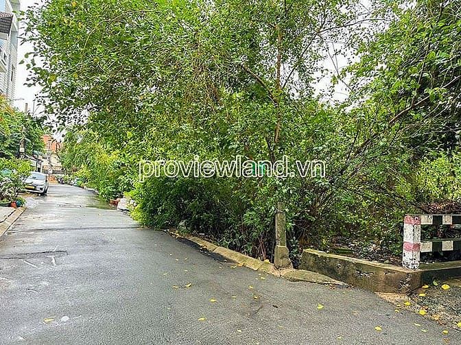 Hình ảnh Cho thuê lô đất mt đường 61 Thảo Điền, gần Tropic Garden, DT 2000m2