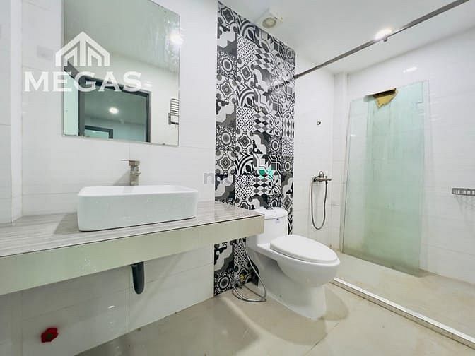 Hình ảnh Còn duy nhất 1 phòng trống full nt ngay Lý Chiêu Hoàng- Quận 6