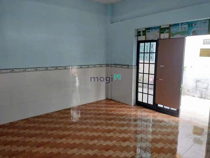 Hình ảnh Nhà Thạnh Lộc gần CHỢ CẦU ĐỒNG . NGÃ TƯ GA q12 _Dt 4×8m 2pn Giá 3,5tr