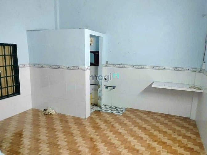 Hình ảnh Nhà Thạnh Lộc gần CHỢ CẦU ĐỒNG . NGÃ TƯ GA q12 _Dt 4×8m 2pn Giá 3,5tr
