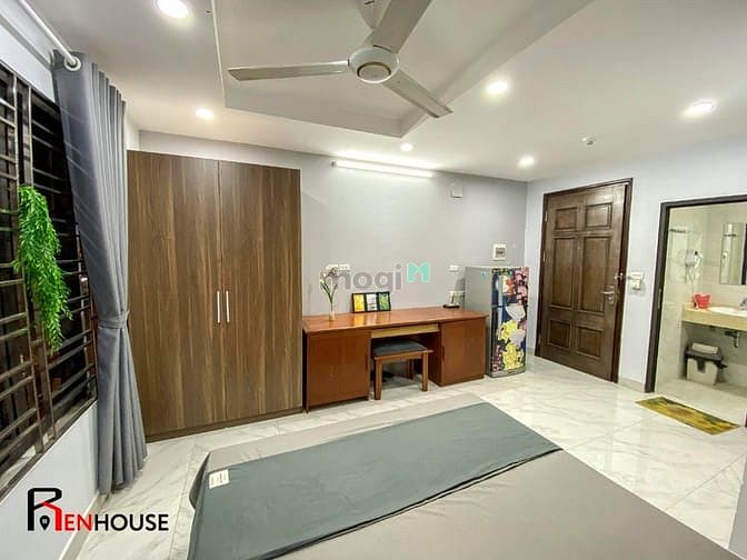 Hình ảnh Đình Thôn  nhà mặt phố, tiện ích ngay cổng ở luôn .