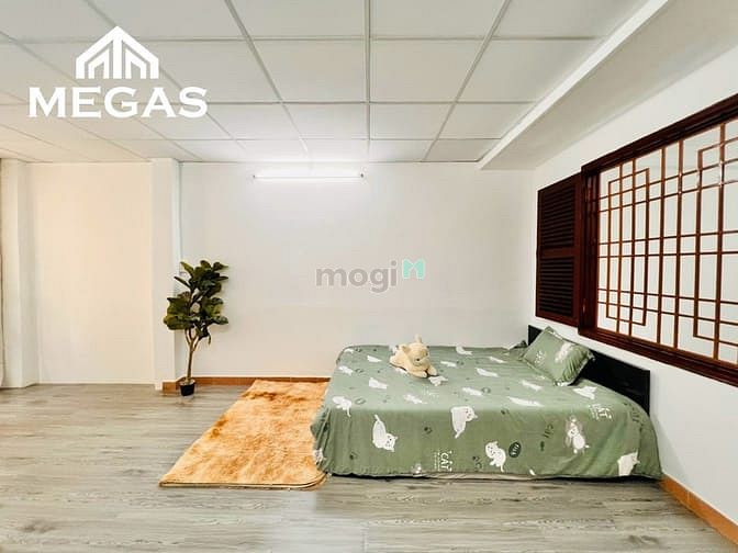 Hình ảnh Cho Thuê Phòng đầy đủ nội thất cửa sổ thoáng ngay Lý Chiêu Hoàng