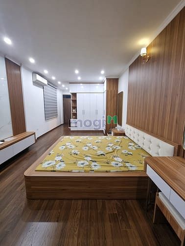 Hình ảnh Đẹp thật! tòa nhà văn phòng phố duy tân 65m2*7 tầng sang xịn mịn. giá