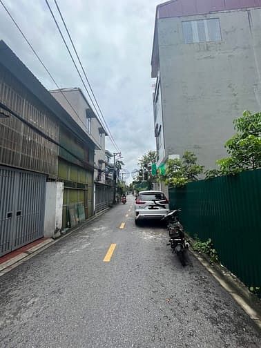 Hình ảnh Bán Gấp Mảnh Đất** Thượng Thanh**, 53 M2, Đường Trước Đất Ô Tô Tránh,
