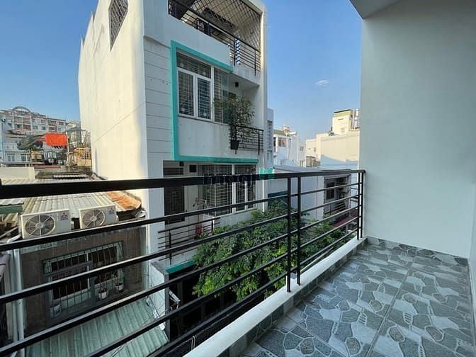 Hình ảnh ‼️ TRỐNG SẴN PHÒNG BANCON Tại Vạn Hạnh Mall Quận 10