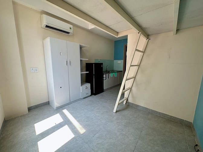 Hình ảnh 🏡 Căn Hộ Dịch Vụ DUPLEX 🏡: Gần Lanmark 81 🏡