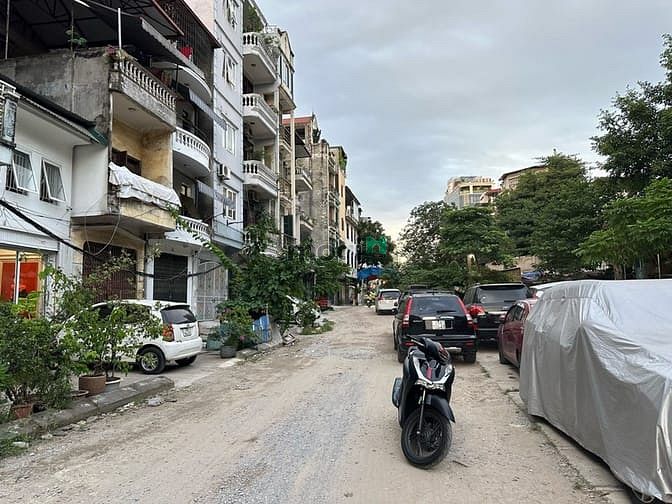 Hình ảnh Cần bán gấp nhà đất giang văn minh 120m2 giá cực tốt