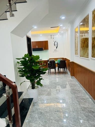 Hình ảnh Bán nhà mới đường Nguyễn Thị Thập trung tâm Quận 7 giá chỉ 5 tỷ mấy.