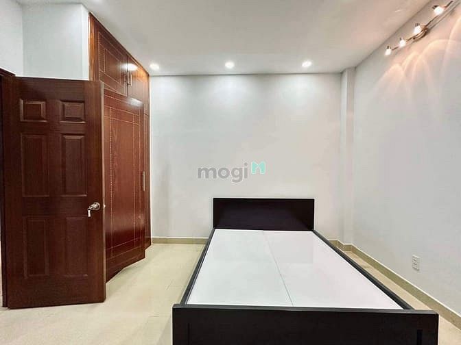 Hình ảnh SIÊU PHẨM 3/2- gần Trường Việt Úc Q10,  5*11.6- 4PN