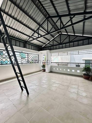 Hình ảnh SIÊU PHẨM 3/2- gần Trường Việt Úc Q10,  5*11.6- 4PN