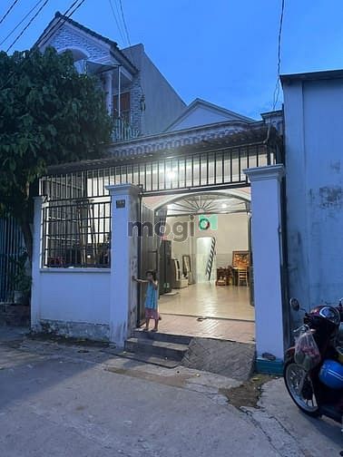 Hình ảnh Bán nhà gần làng Đại Học thuộc Bình Thắng Dĩ An, BD sổ riêng
