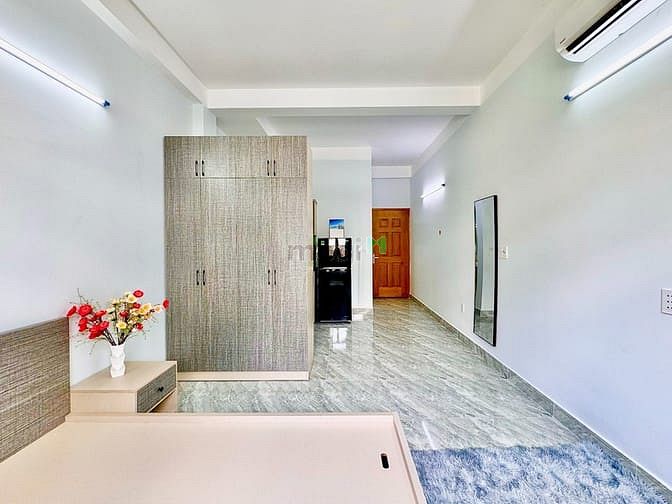 Hình ảnh CHDV full nội thất máy giặt riêng, ở P13, Tân Bình ngay ETOWN Cộng Hòa