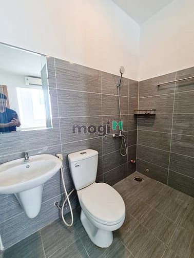 Hình ảnh Ngay Tôn đức thắng_Nguyễn hữu cảnh - Nhà mới có ban công_