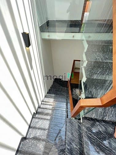 Hình ảnh Bán nhà trệt 2 lầu Đường Ích Thạnh , Lò Lu , Trường Thạnh , Quận 9