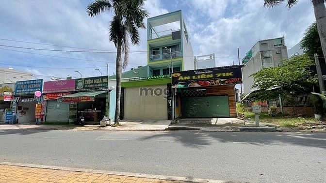 Hình ảnh Bán Lô Đất 137m2 Mặt Tiền Đường Trương Văn Hải Cạnh Trường THCS Hoa Lư