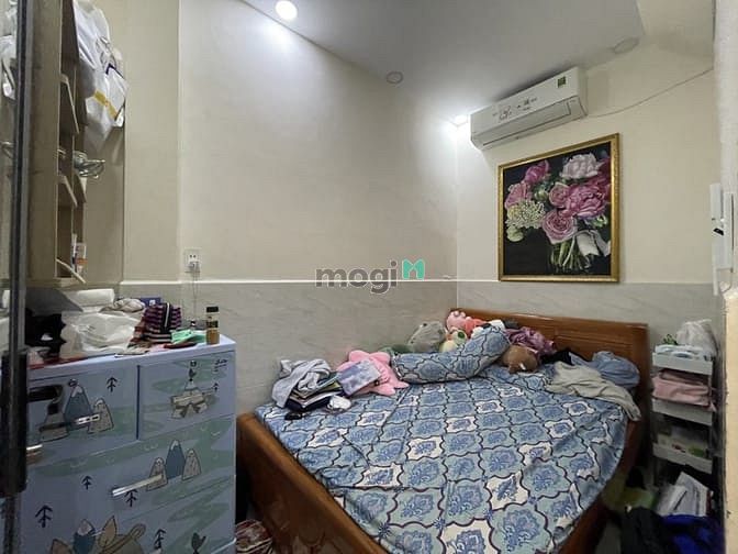 Hình ảnh Bán nhà Nguyễn bặc ngay chợ phạm văn Hai