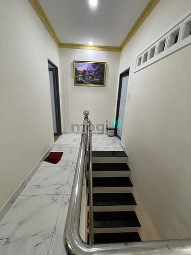 Hình ảnh Bán nhà Nguyễn bặc ngay chợ phạm văn Hai