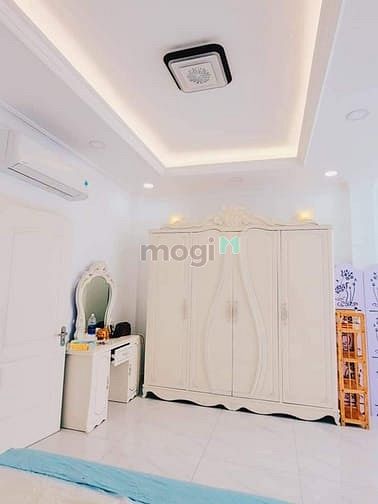 Hình ảnh VÀO Ở NGAY! Bán Nhà Đẹp 4 Tầng Cao Thắng, 52m2, Ngang 4.2m, 8.5 Tỷ TL