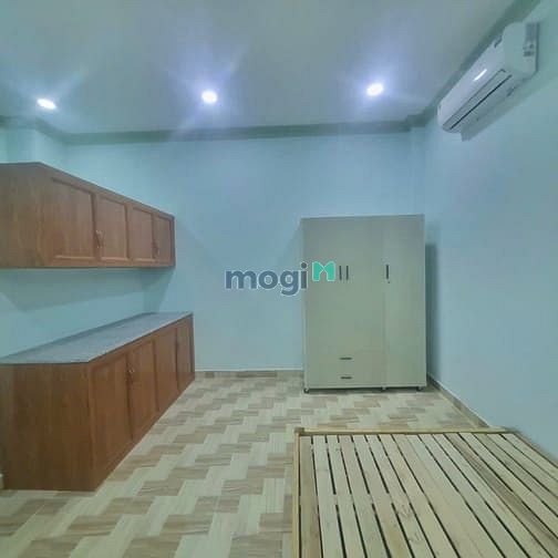 Hình ảnh Cho thuê phòng full nội thất mới 99%