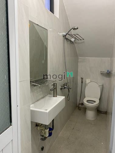 Hình ảnh Cho thuê nhà Studio đầy đủ tiện nghi 110/12/7 Phan Thanh gần trường