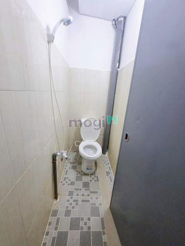 Hình ảnh Phong cho thuê rẻ, phan văn hớn, giờ giấc tự do