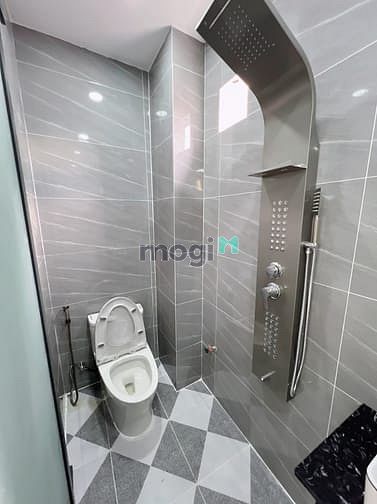 Hình ảnh Bán gấp nhà mới xây đẹp quận Tân Phú