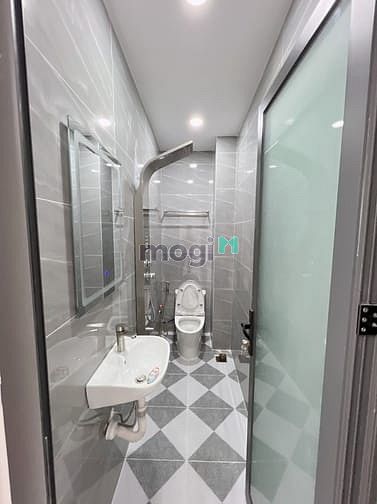 Hình ảnh Bán gấp nhà mới xây đẹp quận Tân Phú